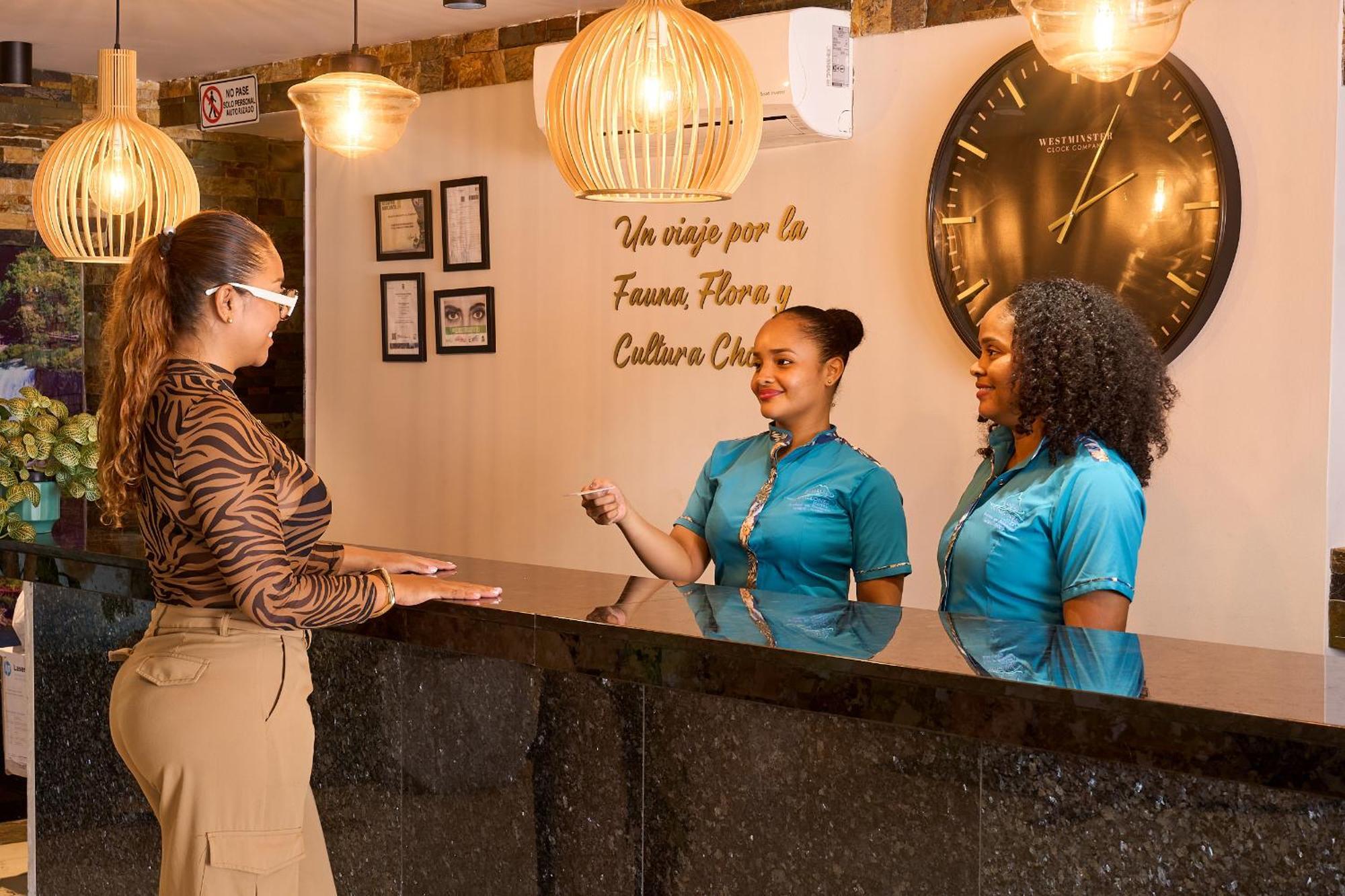 Kamaleb Farallones Hotel Quibdó Extérieur photo