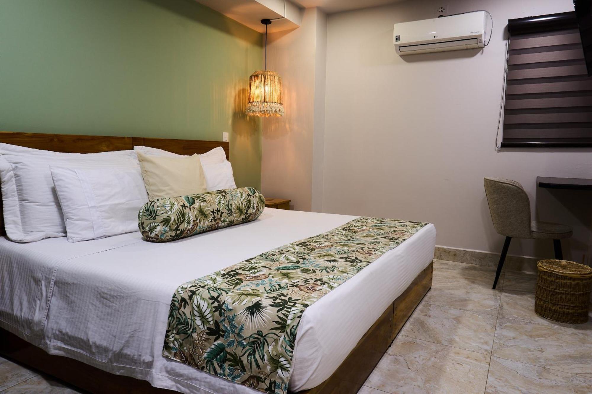 Kamaleb Farallones Hotel Quibdó Extérieur photo